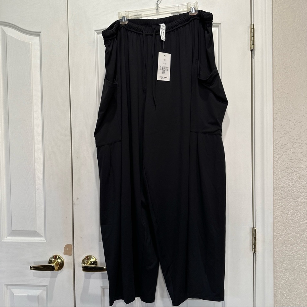 Halara Black Women's baggy Pocket Pants